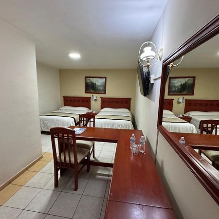 Hotel Nv Zapopan Zewnętrze zdjęcie